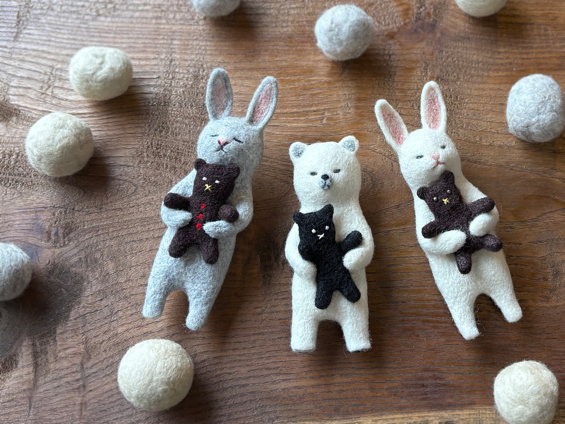 ユリクロレジ係様✩︎専用✩︎羊毛フェルト ヒツジフエルト縮絨室｜羊毛フェルト作家ヒロタリョウコ